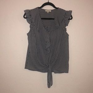 Sleeveless Blouse